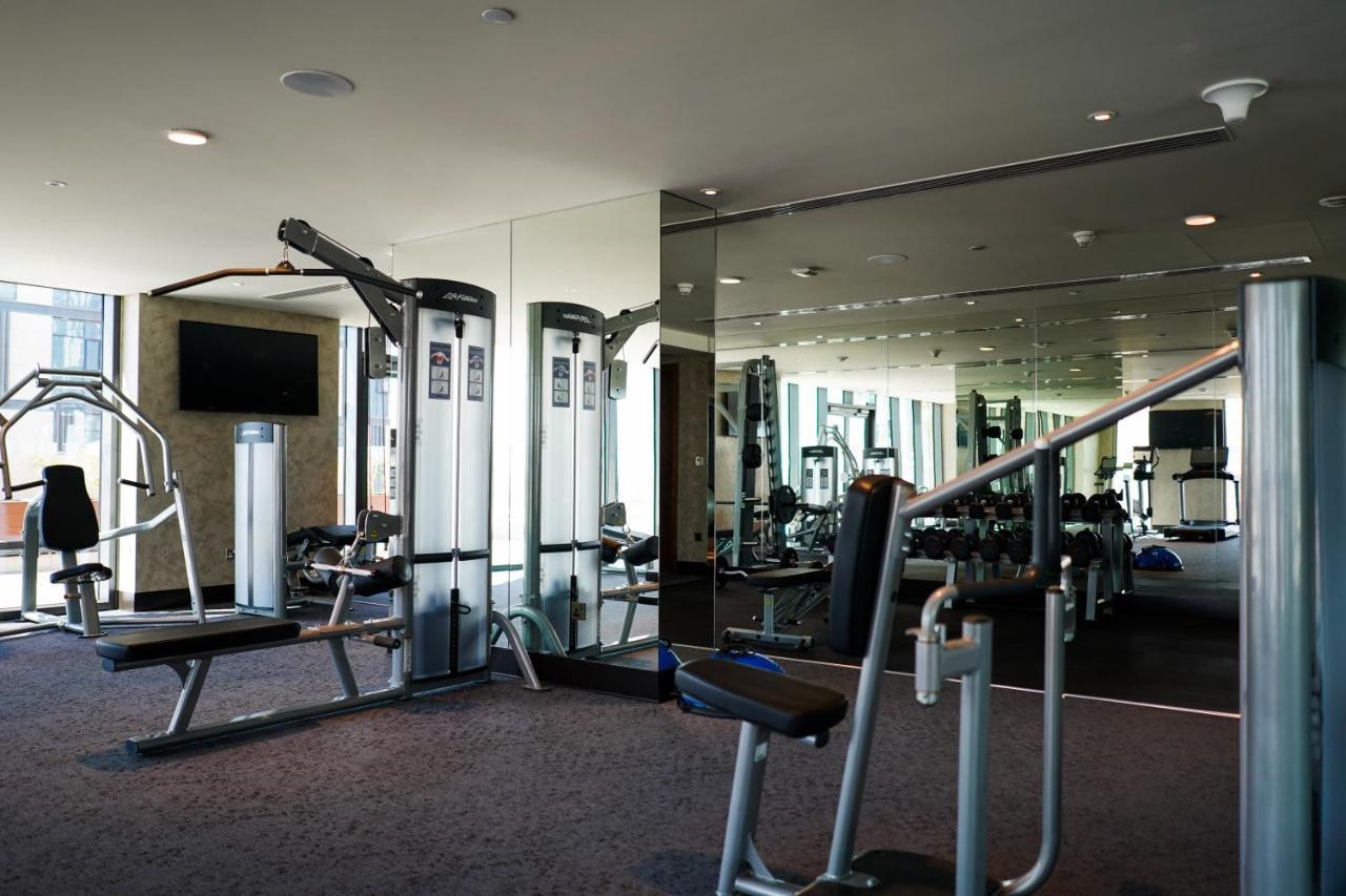 Staybridge Suites Dubai Al-Maktoum Airport By Ihg Kültér fotó