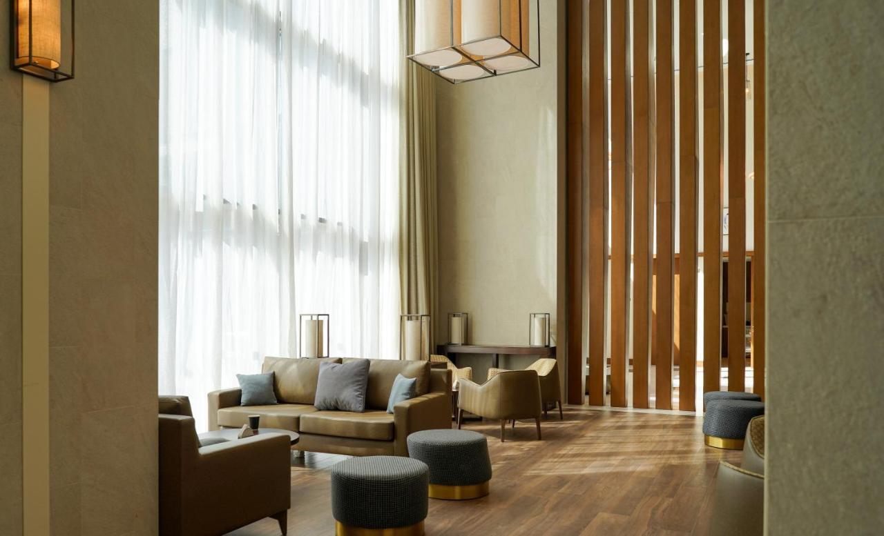 Staybridge Suites Dubai Al-Maktoum Airport By Ihg Kültér fotó